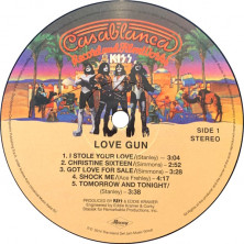 Уценка! Виниловая пластинка Kiss – Love Gun (LP)