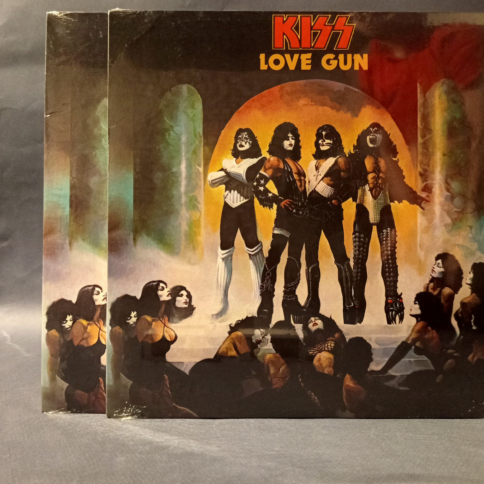 Уценка! Виниловая пластинка Kiss – Love Gun (LP)